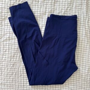 MEC 3/4 length athletic pants.